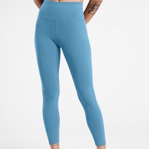 Athleta Elation Tea Dye 7/8 tight. Size small. Blue